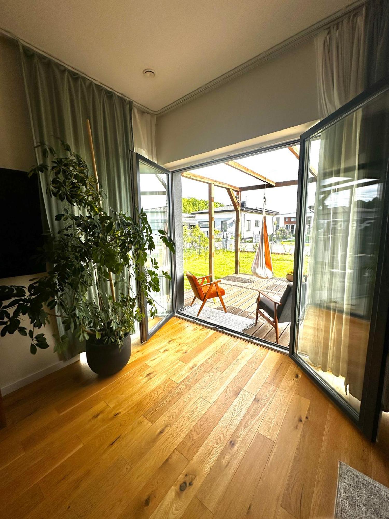 Green Home Тарновске-Гуры Экстерьер фото
